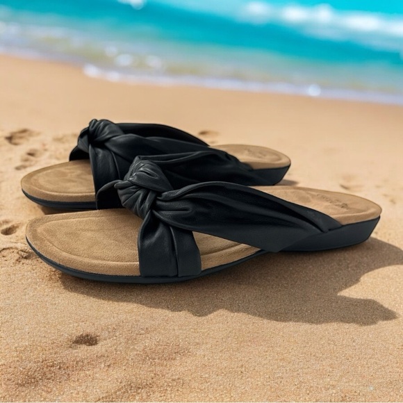 NIB Earth Origins Billi Black Leather Slide Sandals - Size 10W - Picture 6 of 13